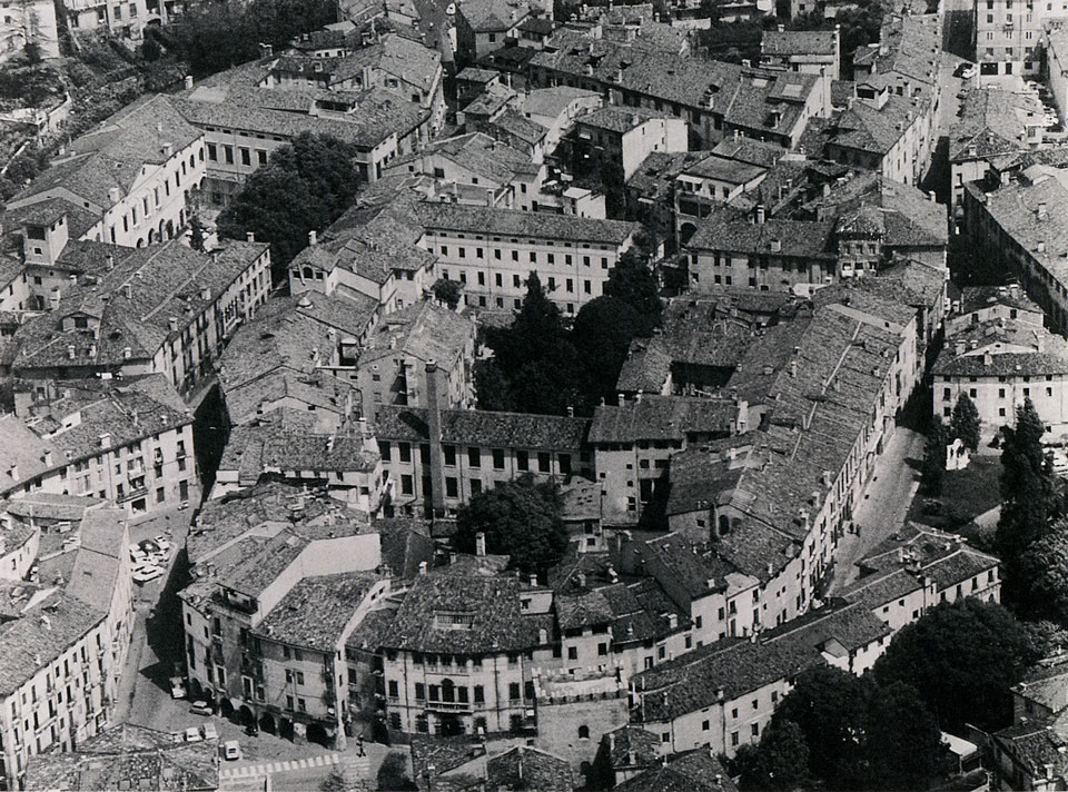 Veduta aerea dell’isolato di Berga 